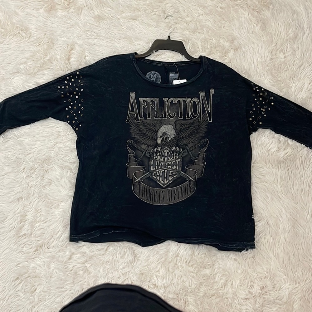 Long sleeve, affliction, Large